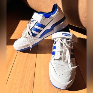 ADIDAS FORUM LOWS (Blue)